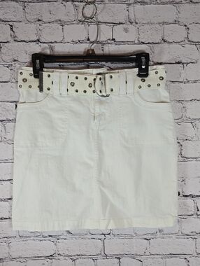 Allen B. By Allen Schwartz Cream Jean Mini Skirt with Grommeted Belt Size 28